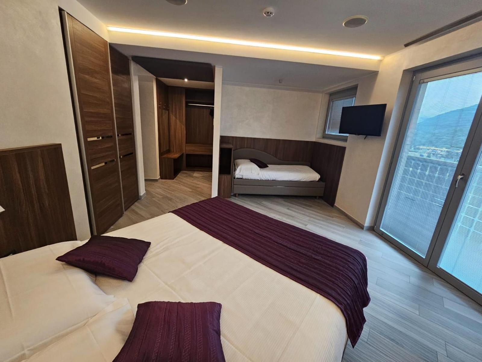 Mito Hotel Chatillon Exterior photo