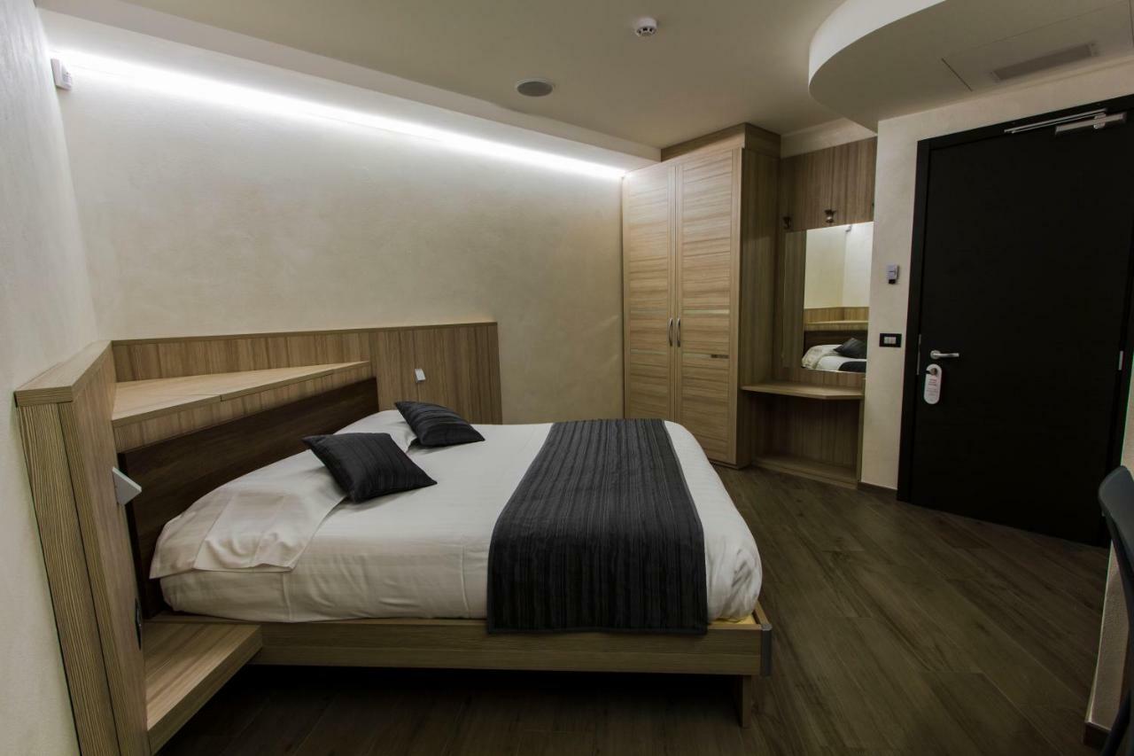 Mito Hotel Chatillon Exterior photo