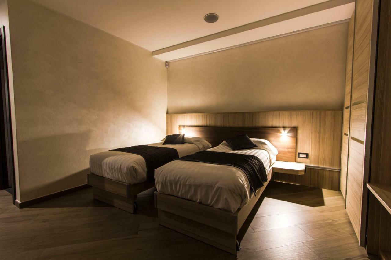 Mito Hotel Chatillon Exterior photo
